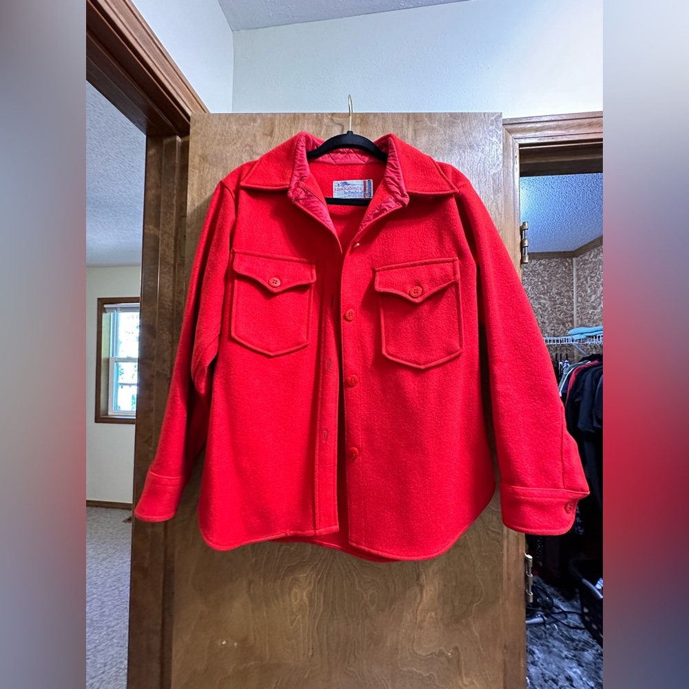 VTG PENDLETON KNOCKABOUTS RED 100% WOOL SHACKET (S)